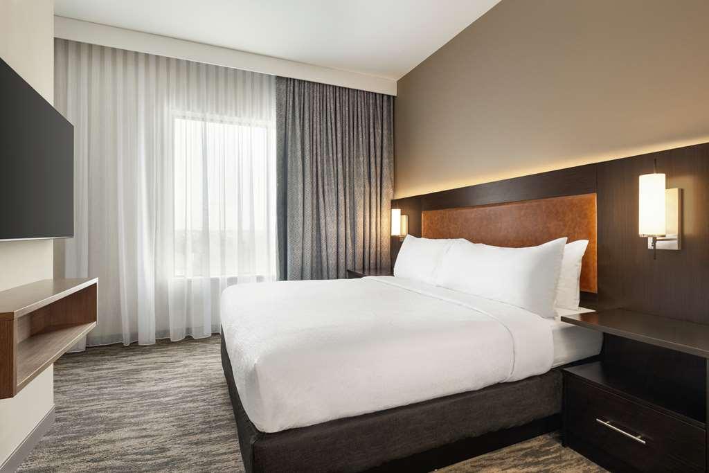 Embassy Suites By Hilton Round Rock Quarto foto